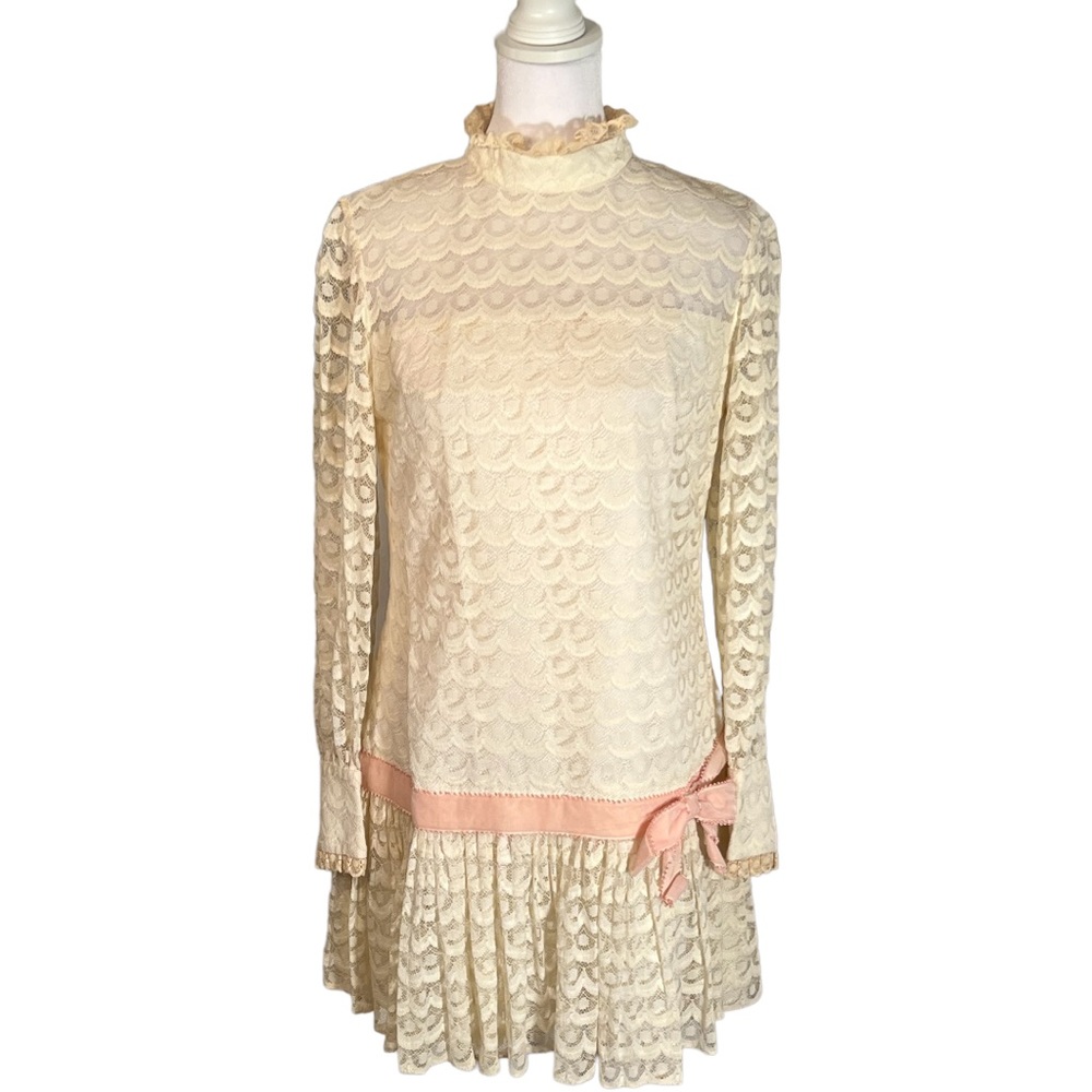 Vintage 60s Mini Lace Baby Doll Collar Dress w Long Sleeves Velvet Drop Waist